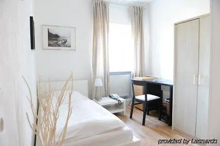 Villahotel Rheinblick Keulen Duitsland