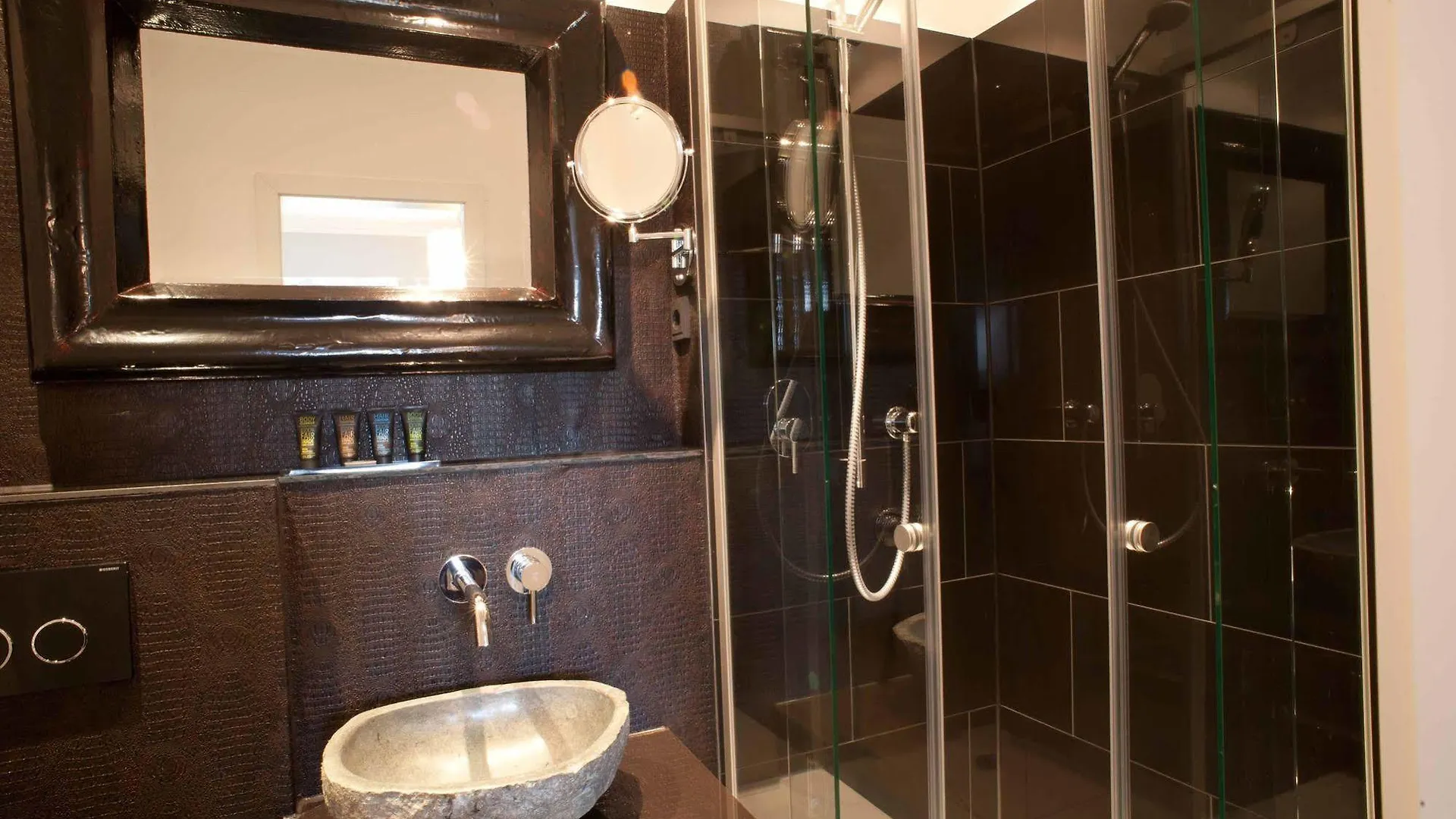 Villahotel Rheinblick Keulen Duitsland